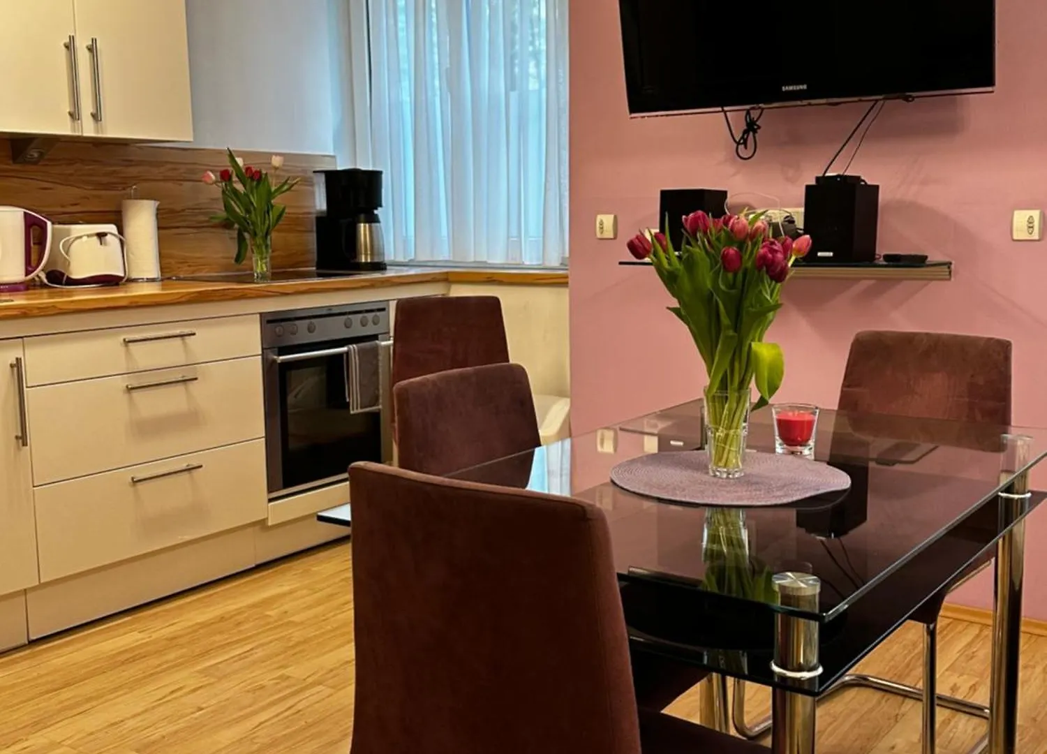 Modern Studio In The Heart Of Vienna - Steps From The Opera Apartment